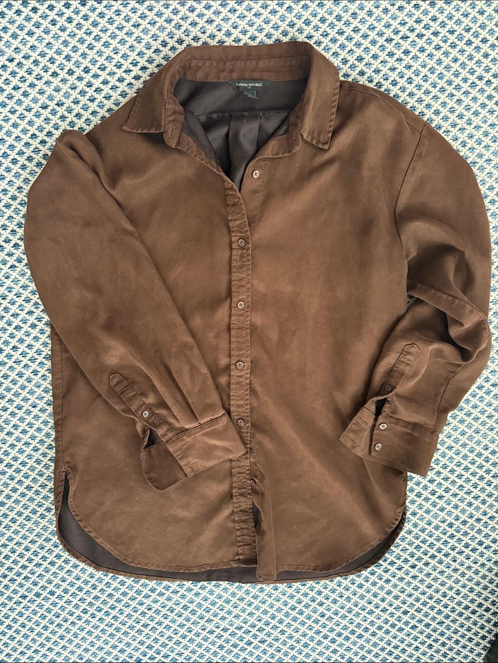 Suede Brown BR Women’s Oversize Shirt - perfect for fall layering! 🍂🍁🍃